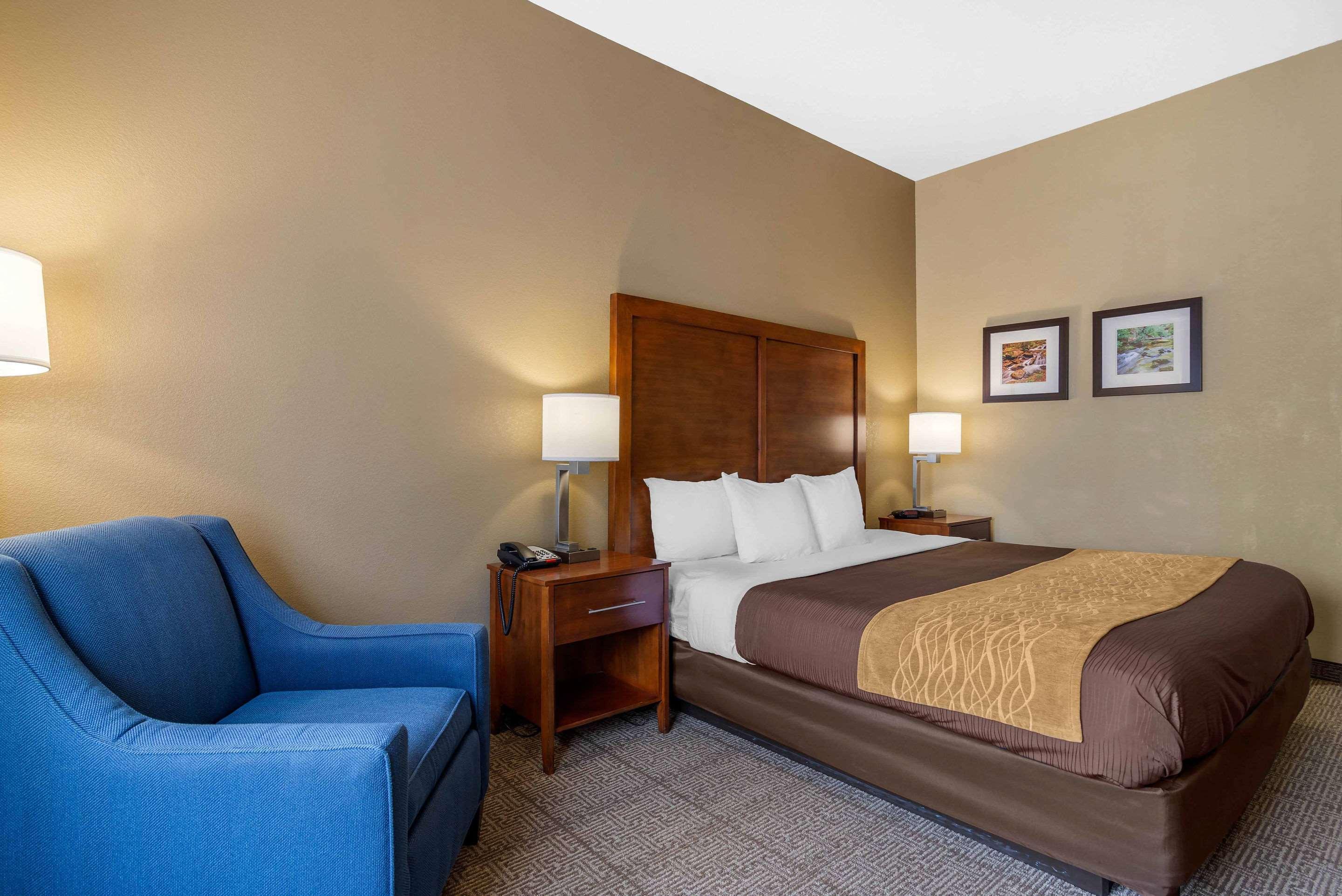 Comfort Inn & Suites Peachtree Corners Норкросс Экстерьер фото