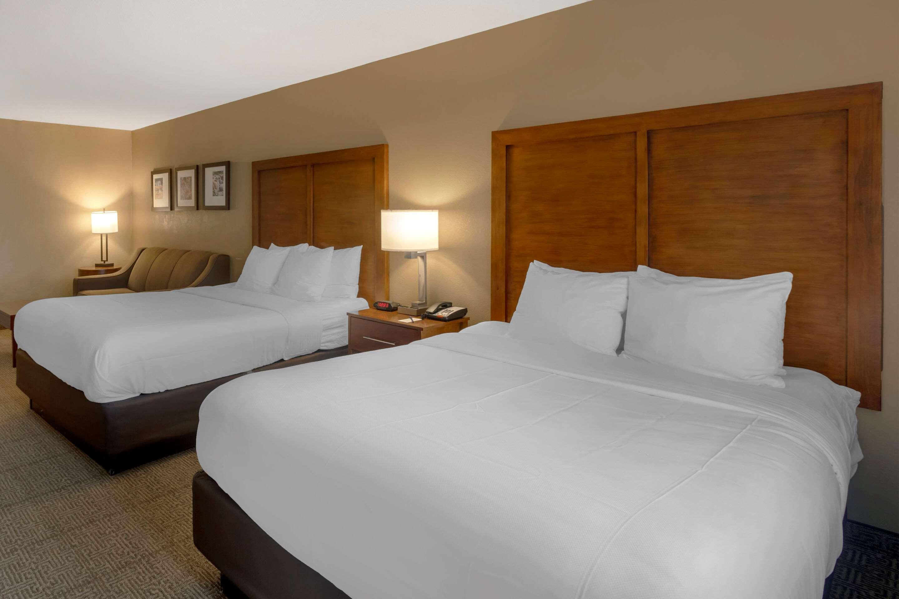 Comfort Inn & Suites Peachtree Corners Норкросс Экстерьер фото