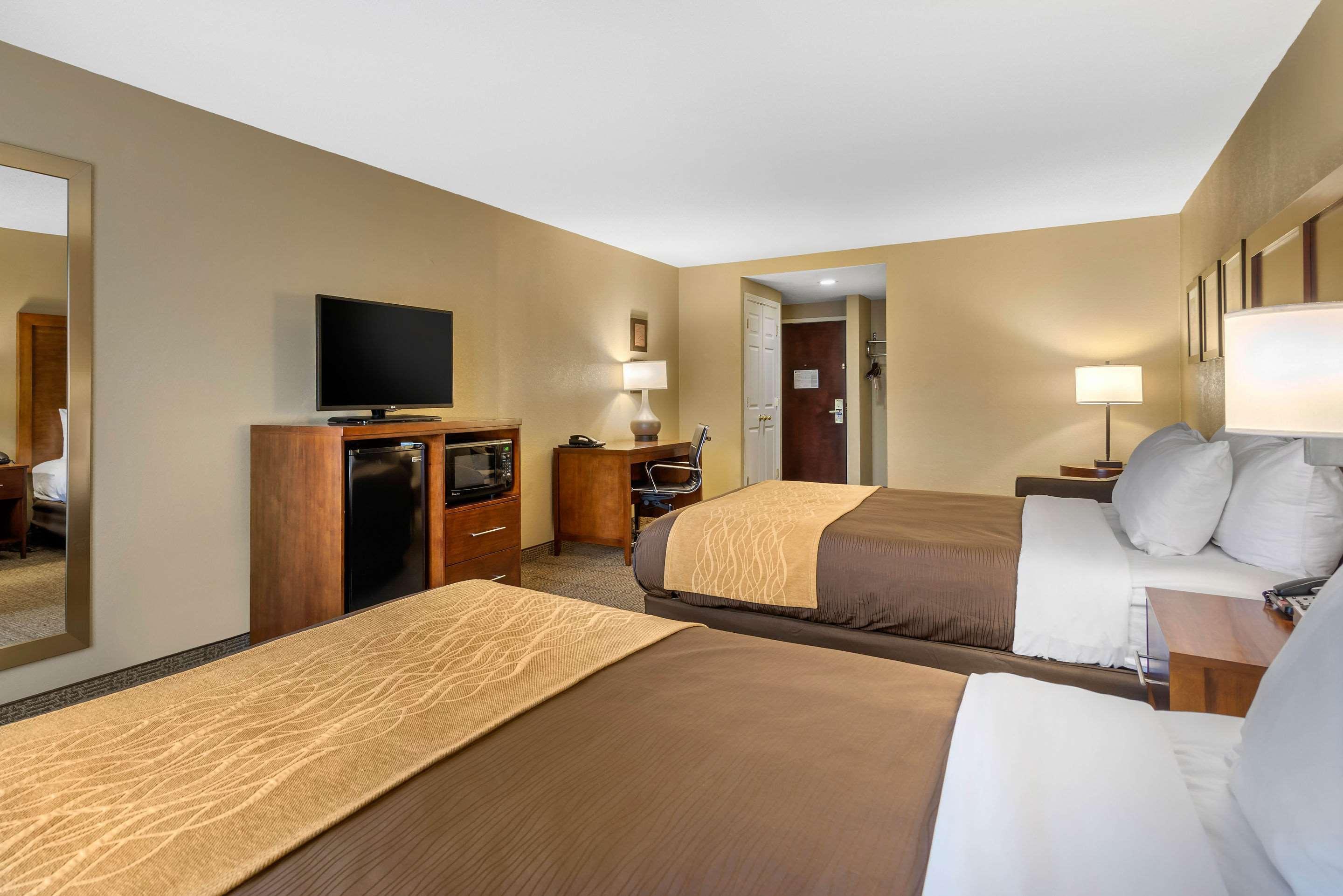 Comfort Inn & Suites Peachtree Corners Норкросс Экстерьер фото