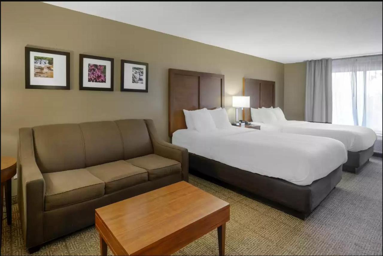 Comfort Inn & Suites Peachtree Corners Норкросс Экстерьер фото